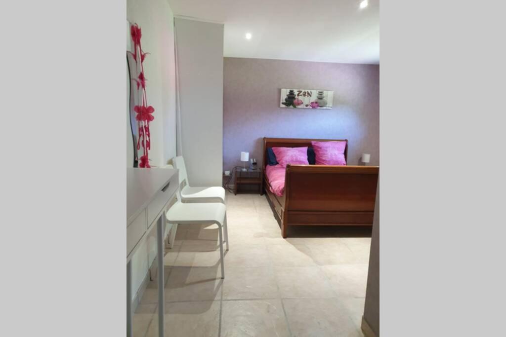 Апартаменты Agreable Logement Pour 4 Pers A Deux Pas De Verdun Haudainville Экстерьер фото